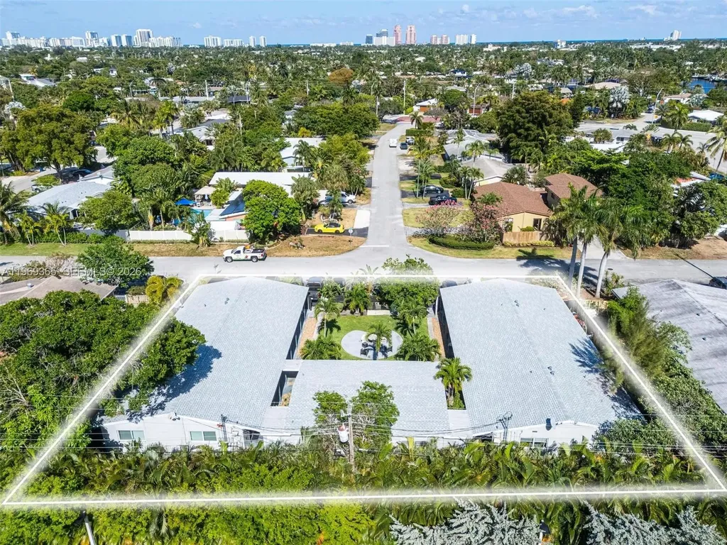 2201 NE 14th Avenue Fort Lauderdale FL 33305