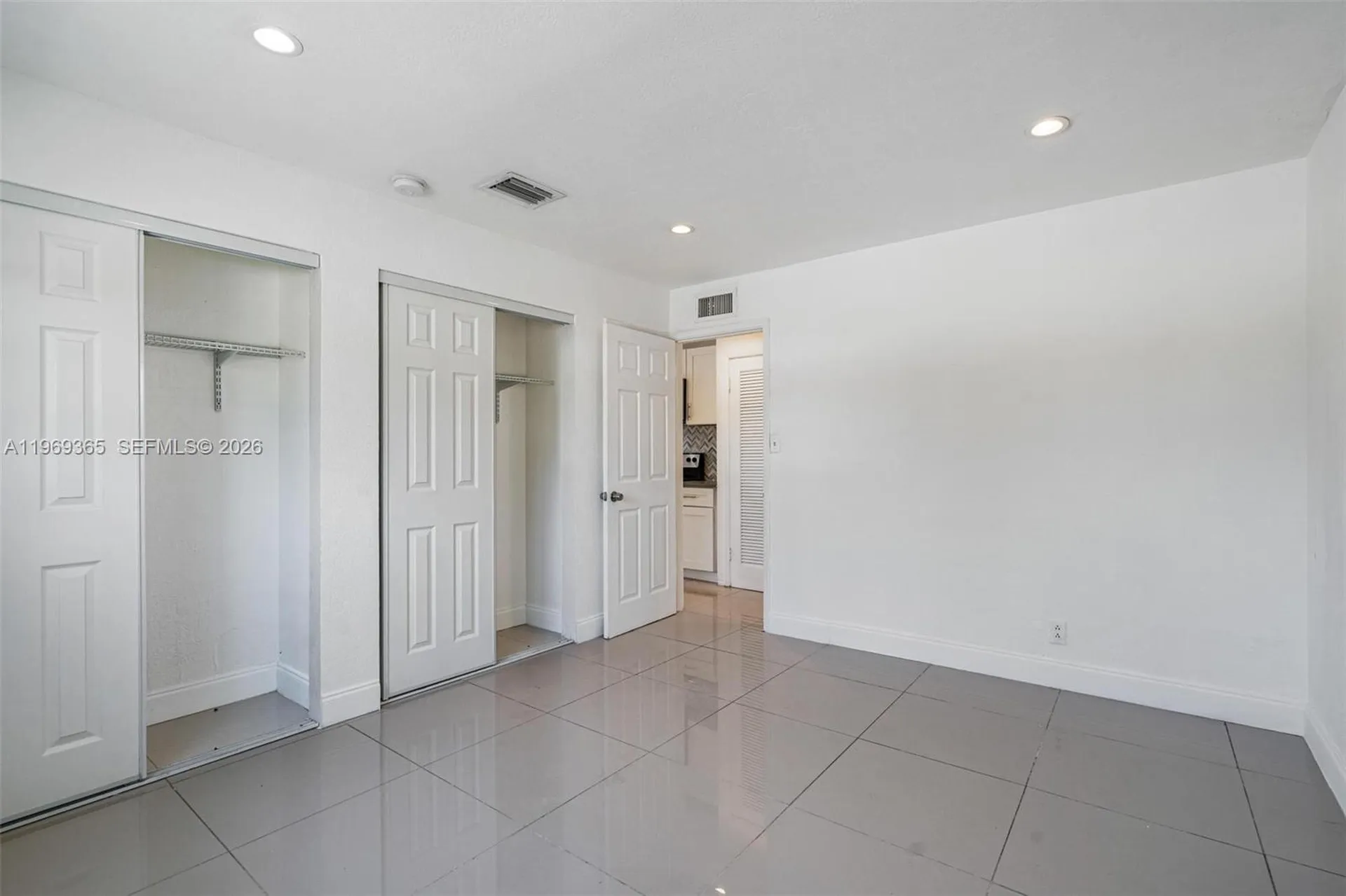 2201 NE 14th Avenue Fort Lauderdale FL 33305