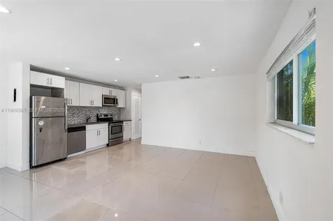 2201 NE 14th Avenue Fort Lauderdale FL 33305
