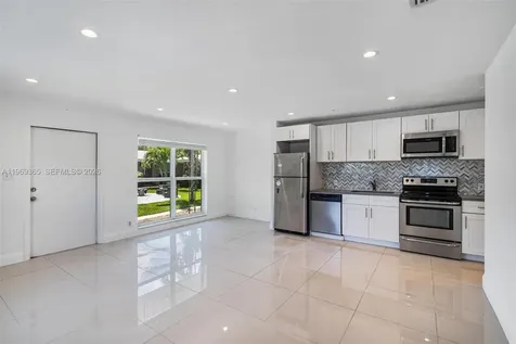 2201 NE 14th Avenue Fort Lauderdale FL 33305