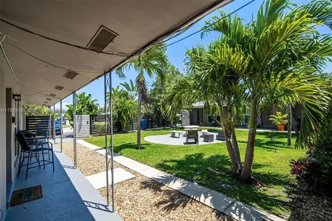 2201 NE 14th Avenue Fort Lauderdale FL 33305