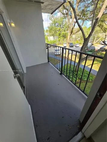 8007 W 6th Avenue Hialeah FL 33014