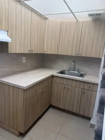 8007 W 6th Avenue Hialeah FL 33014