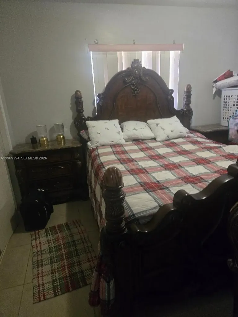 208 SW 1st Court Pompano Beach FL 33060