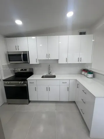 2061 Rutland Street Opa-Locka FL 33054