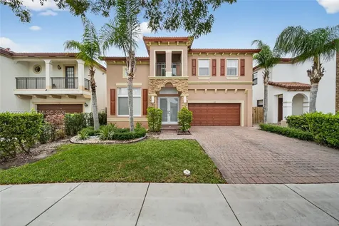 642 SE 37th Place Homestead FL 33033