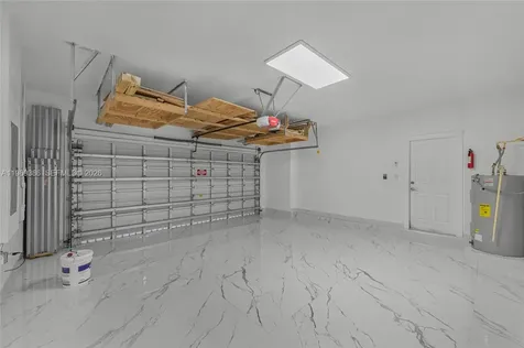 642 SE 37th Place Homestead FL 33033
