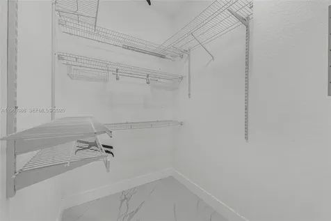 642 SE 37th Place Homestead FL 33033