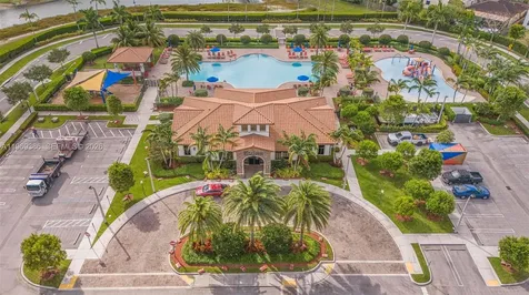 642 SE 37th Place Homestead FL 33033