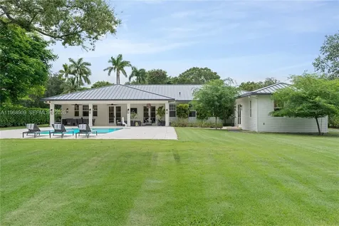 9301 SW 93rd Avenue Miami FL 33176