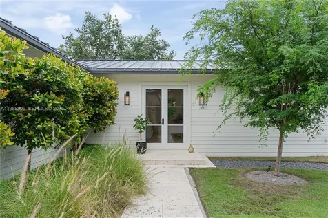 9301 SW 93rd Avenue Miami FL 33176