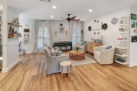 9000 SW 184th Terrace Cutler Bay FL 33157