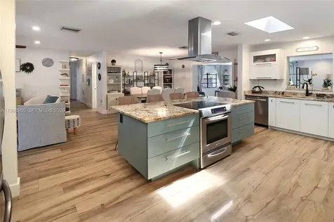 9000 SW 184th Terrace Cutler Bay FL 33157