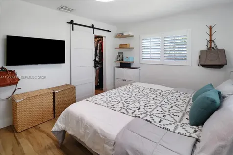 9000 SW 184th Terrace Cutler Bay FL 33157