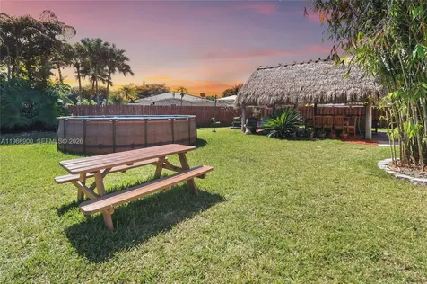 9000 SW 184th Terrace Cutler Bay FL 33157