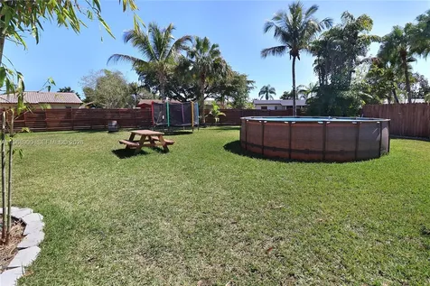 9000 SW 184th Terrace Cutler Bay FL 33157