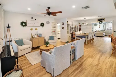 9000 SW 184th Terrace Cutler Bay FL 33157