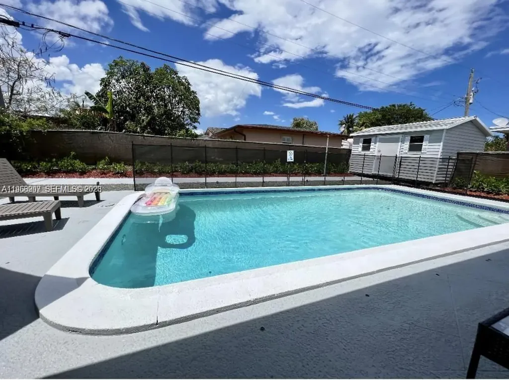 2841 SW 4th Court Fort Lauderdale FL 33312