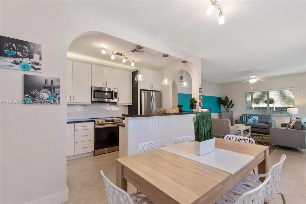 1633 Tyler Street Hollywood FL 33020
