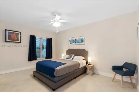 1633 Tyler Street Hollywood FL 33020