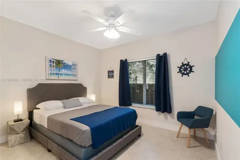 1633 Tyler Street Hollywood FL 33020