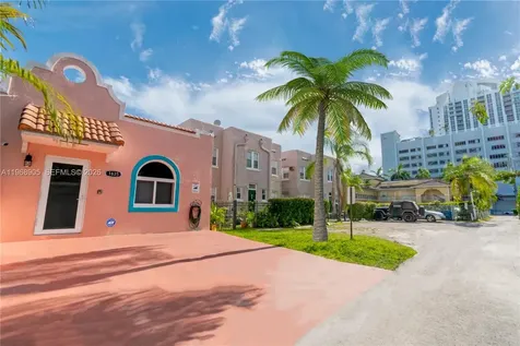 1633 Tyler Street Hollywood FL 33020