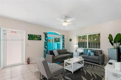 1633 Tyler Street Hollywood FL 33020