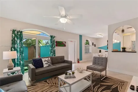 1633 Tyler Street Hollywood FL 33020