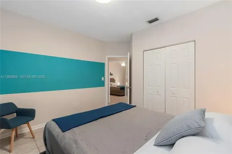 1633 Tyler Street Hollywood FL 33020