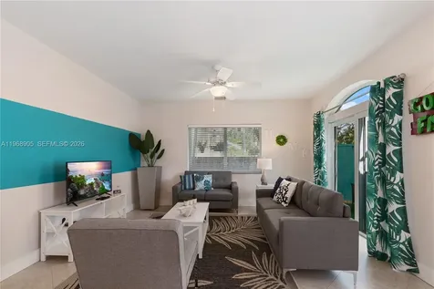 1633 Tyler Street Hollywood FL 33020