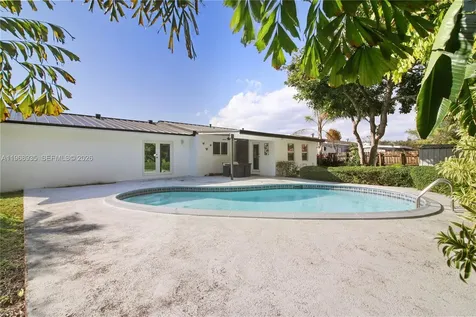 16323 SW 103rd Place Miami FL 33157