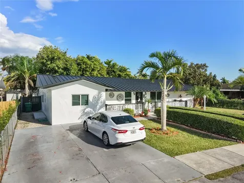 16323 SW 103rd Place Miami FL 33157