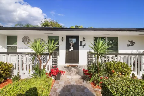 16323 SW 103rd Place Miami FL 33157