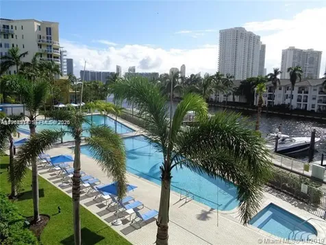 Aventura FL 33180