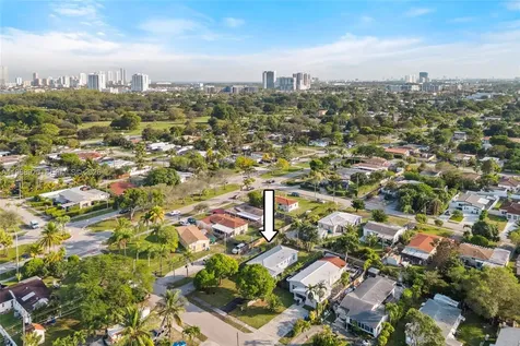 1880 NE 180th Street North Miami Beach FL 33162