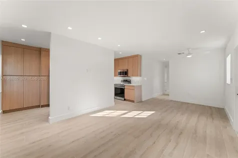 1880 NE 180th Street North Miami Beach FL 33162