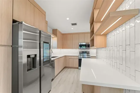 1880 NE 180th Street North Miami Beach FL 33162