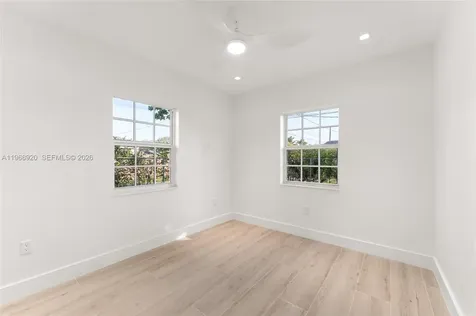 1880 NE 180th Street North Miami Beach FL 33162
