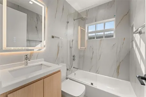 1880 NE 180th Street North Miami Beach FL 33162