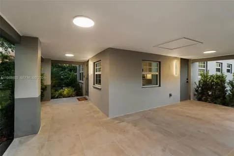 1880 NE 180th Street North Miami Beach FL 33162