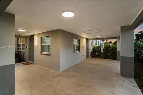 1880 NE 180th Street North Miami Beach FL 33162