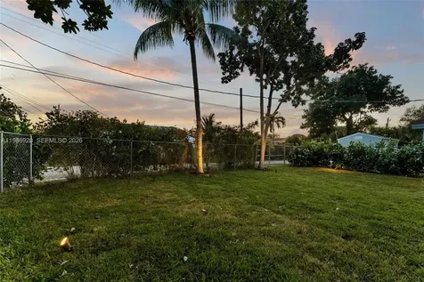 1880 NE 180th Street North Miami Beach FL 33162
