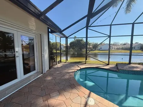 2644 Miller Court Weston FL 33332