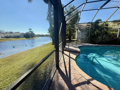 2644 Miller Court Weston FL 33332