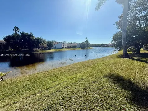 2644 Miller Court Weston FL 33332