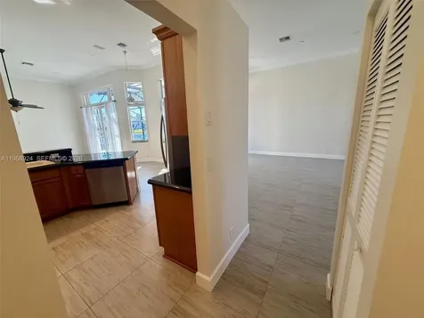 2644 Miller Court Weston FL 33332