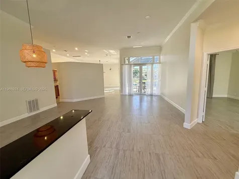 2644 Miller Court Weston FL 33332