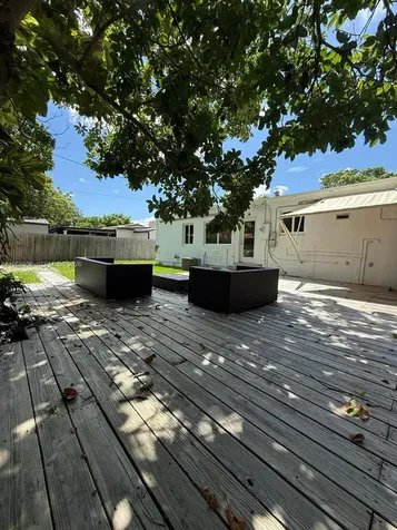 235 NE 46th Street Miami FL 33137