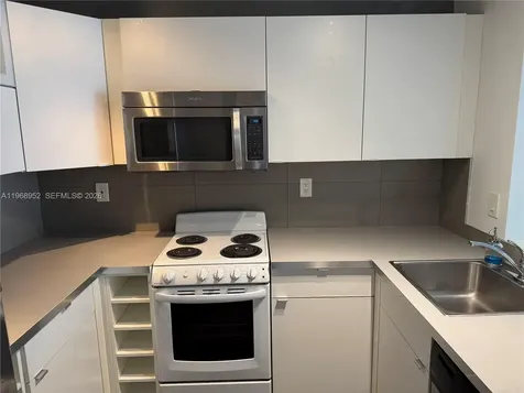 492 NW 165th Street Road Miami FL 33169