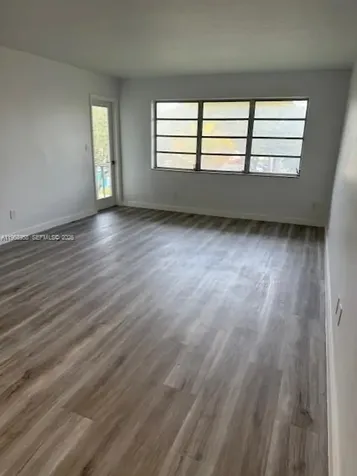1400 NE 191st Street Miami FL 33179